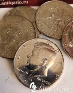 . :   50  2020    half dollar   UNC